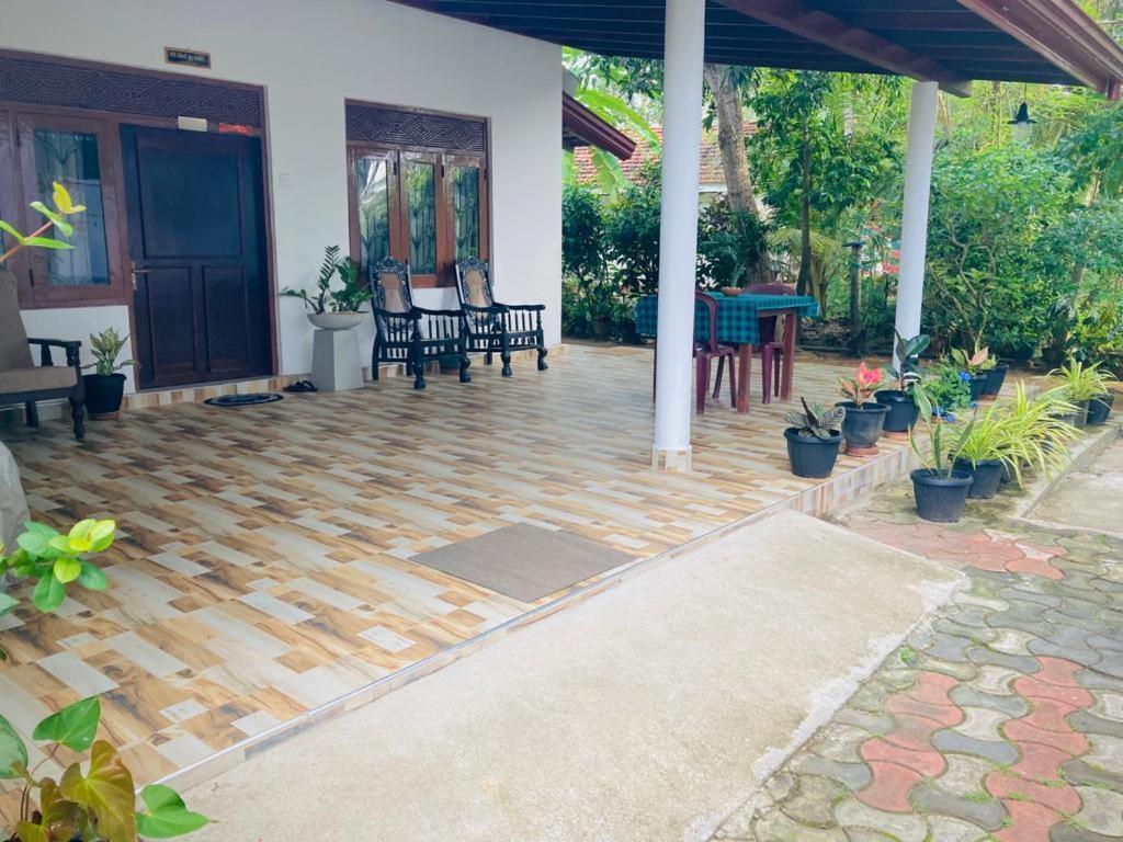 Ameena Homestay Tangalle Ngoại thất bức ảnh
